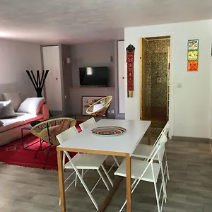 En Rez De A Apartment Vence